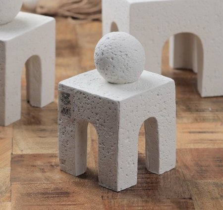 Layla-30/31 ستاند مع كره