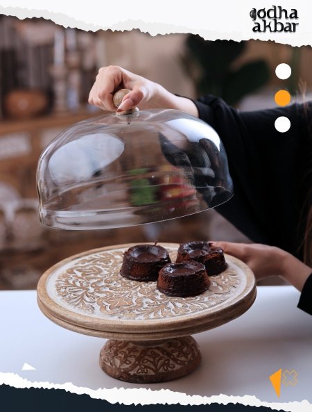 مضيفة ستاند كيك من خشب المانجو مع غطاء زجاج  RAFEEF-8