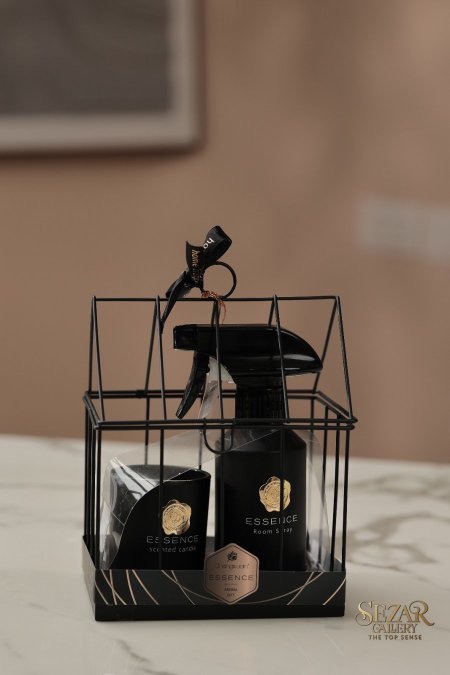 القفص الأسود